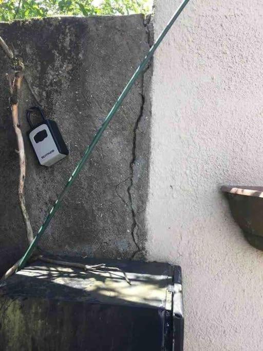 La Maison Sur La Falaise Privatunterkunft